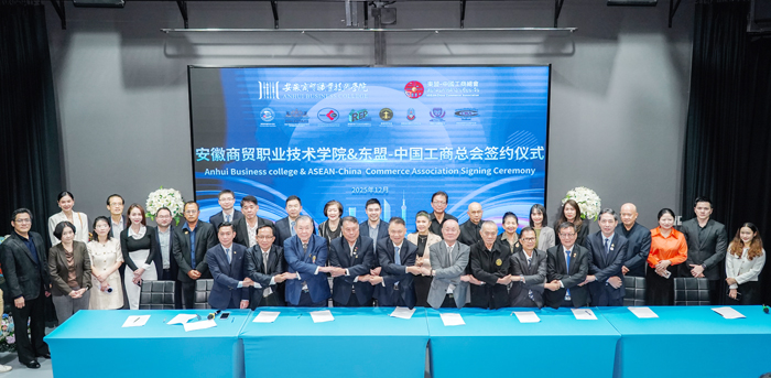 2C1F14F03EDFD9264089BCD2B51A2822.jpg 2C1F14F03EDFD9264089BCD2B51A2822.jpg